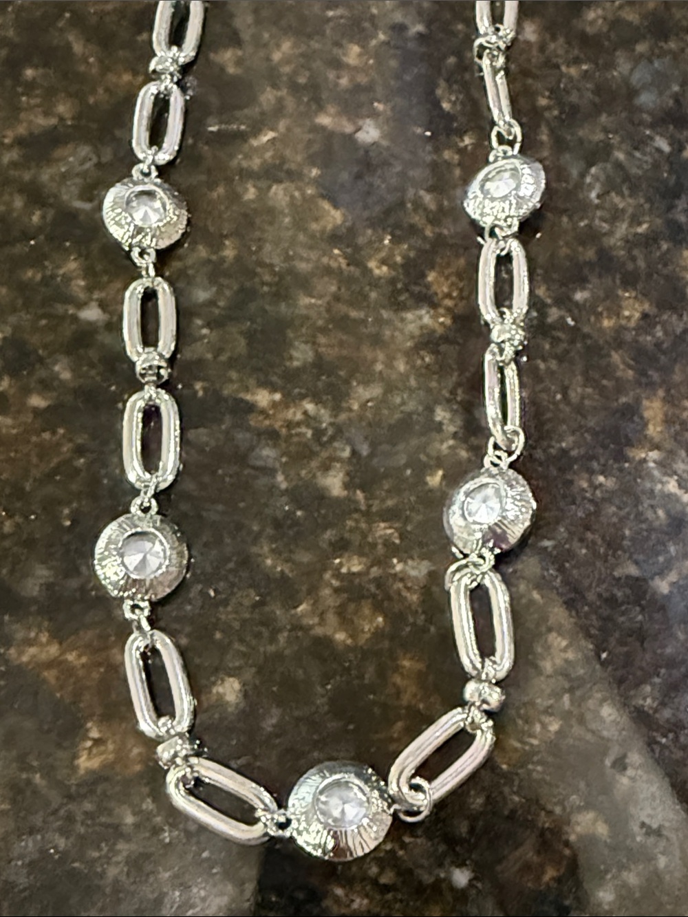 Anthropologie Radium Creation Silver-Toned Chain Link Green Gemstone Necklace🔥🔥🔥 - Picture 11 of 16